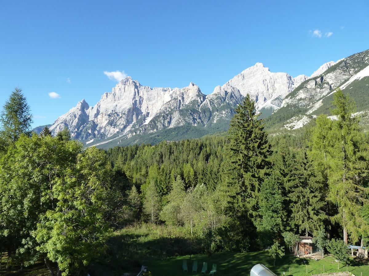 Appartamenti Da Nica E Diego Borca di Cadore Bagian luar foto